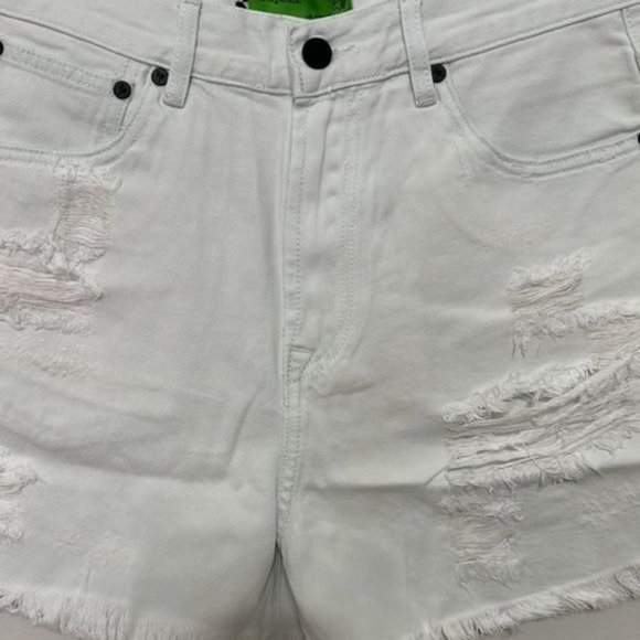 NWT Sandrine Rose Free People Distressed High Rise Denim Shorts Size 28 - Picture 2 of 5